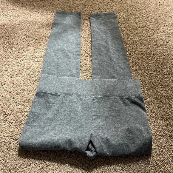Aerie Chill Play Move Gray Leggings Size Medium - Picture 4 of 9